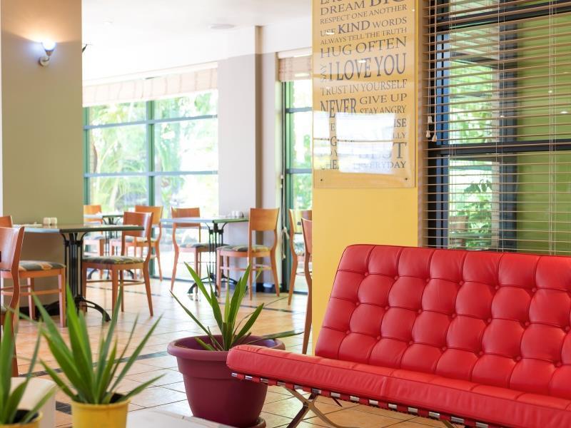 The Cambridge Kununurra Hotel Екстериор снимка