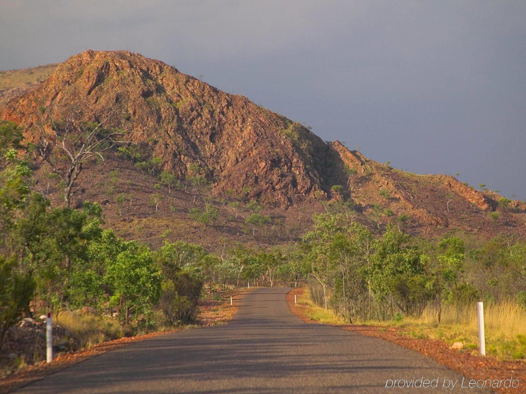 The Cambridge Kununurra Hotel Екстериор снимка