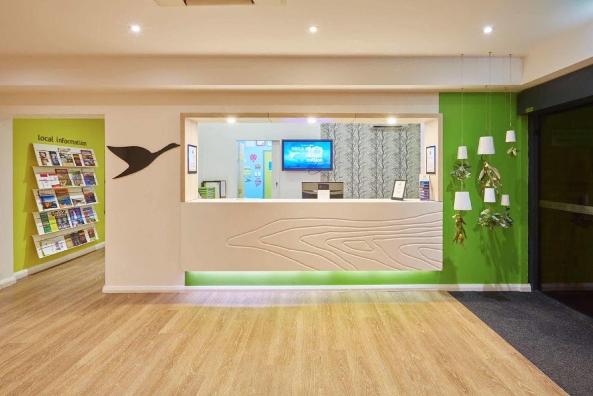 The Cambridge Kununurra Hotel Екстериор снимка